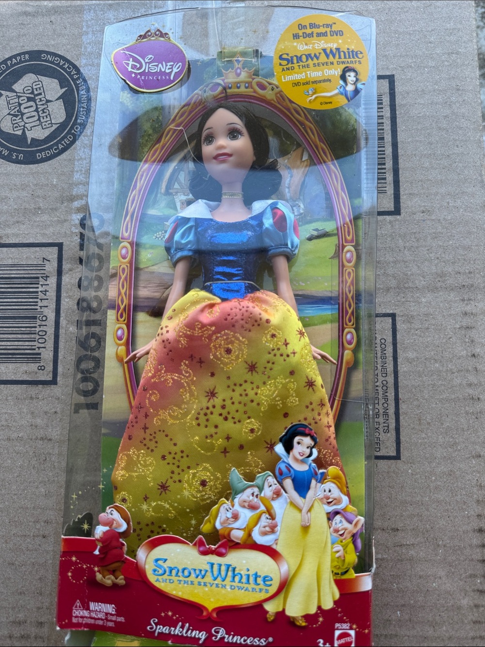 Disney Snow White Sparkling Princess Doll - Blue, Yellow & Red Accents